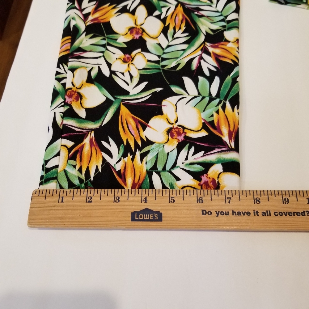 Catherine Malandrino Pants Women's Large Cropped Capri Multi Color Floral Hawaii - Picture 6 of 8